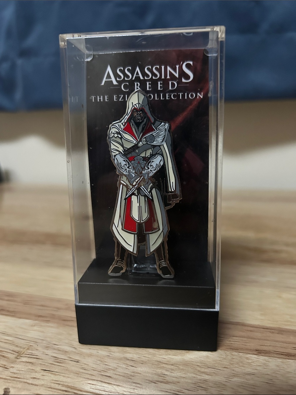 RETIRED/LOCKED FigPin Assassins Creed Ezio pin